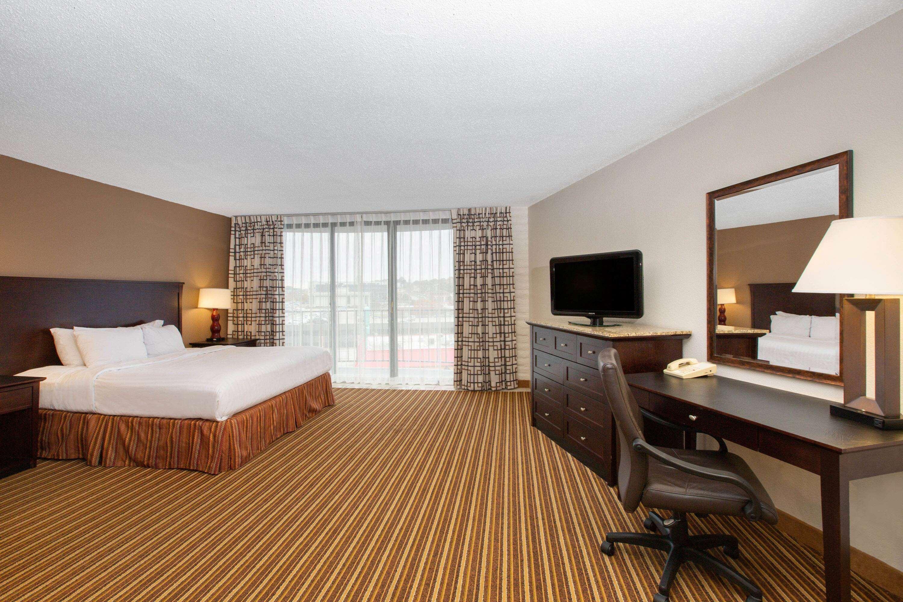 Aksarben Suites Trademark Collection By Wyndham Omaha Esterno foto