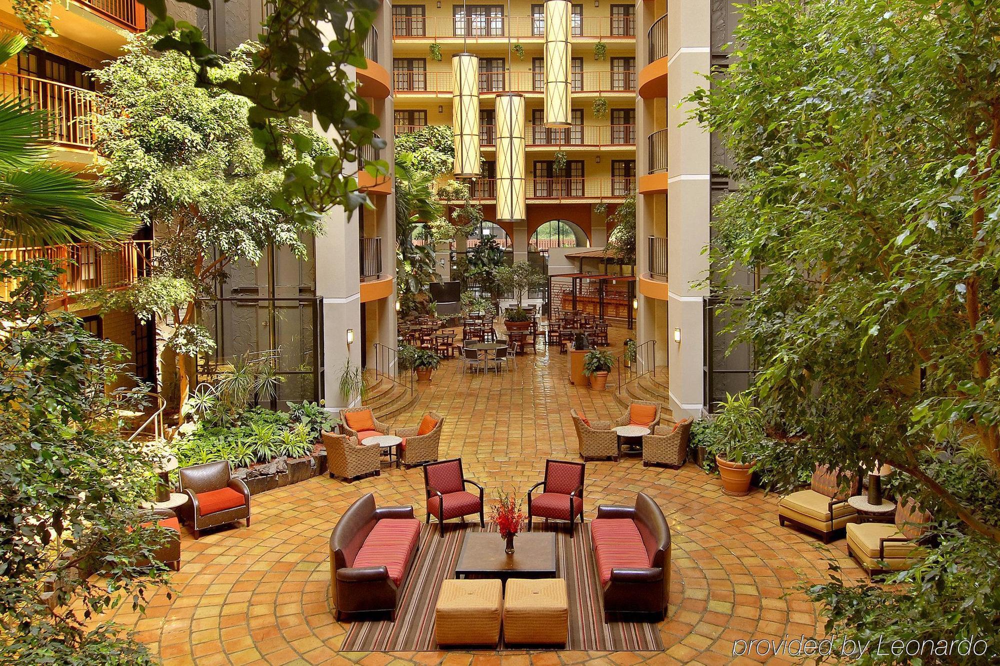 Aksarben Suites Trademark Collection By Wyndham Omaha Esterno foto